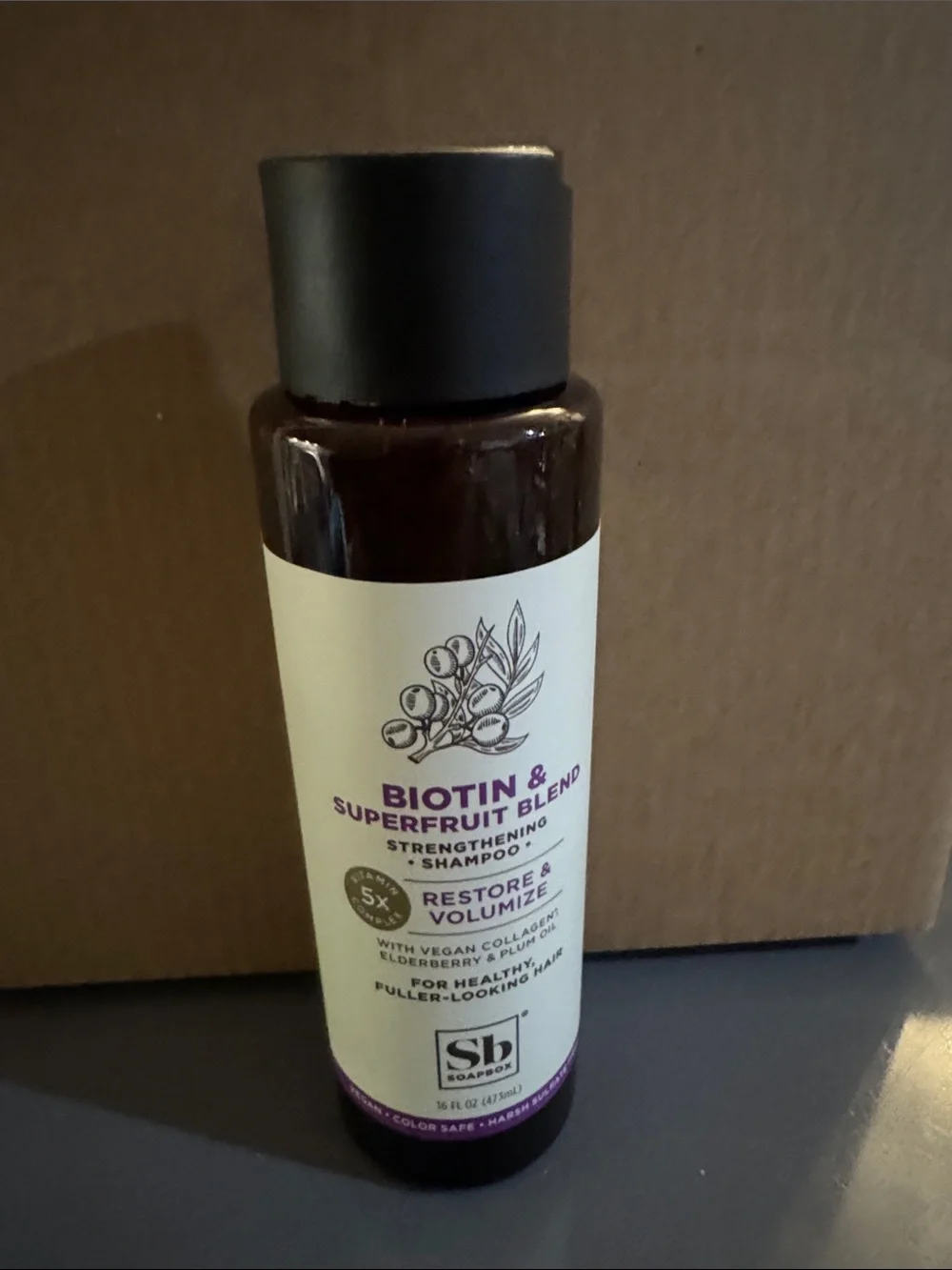Biotin & Superfruit Blend Strengthening Shampoo - Purple